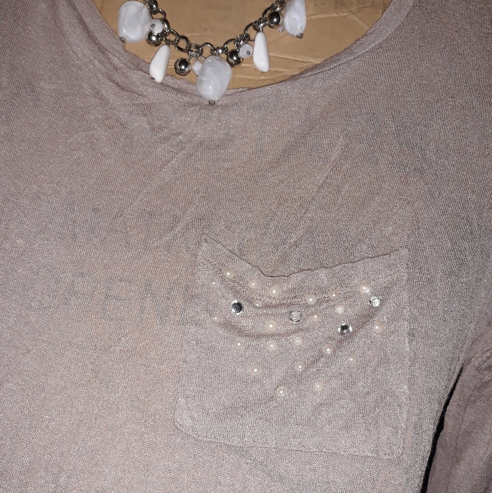 Cute and simple pull over long sleeve